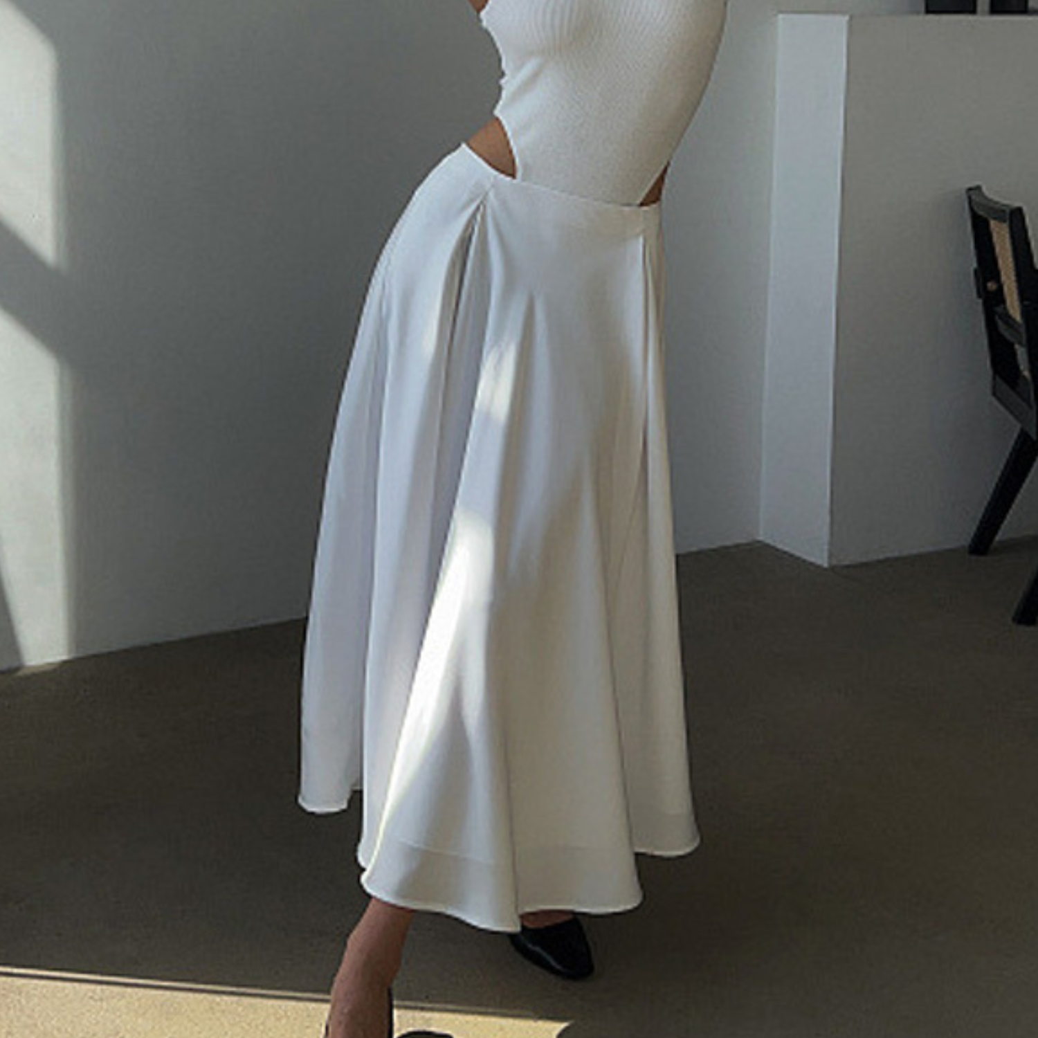 Saia Midi Débora Branca / P