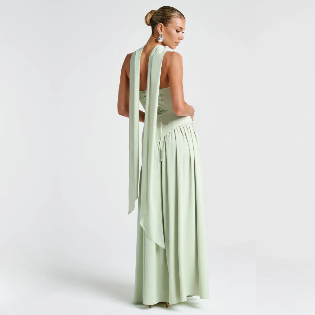 Algarve | Vestido Longo Elegante com Echarpe vt326