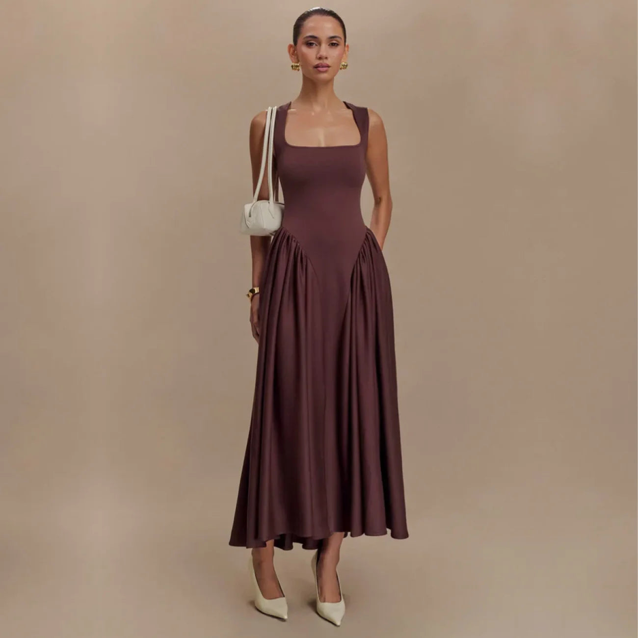 Vestido Nicole Marrom / P vt390
